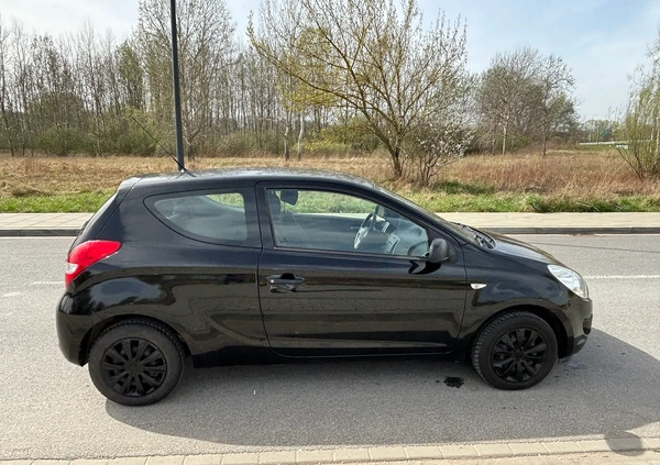 Hyundai i20 cena 14500 przebieg: 122486, rok produkcji 2010 z Warszawa małe 67
